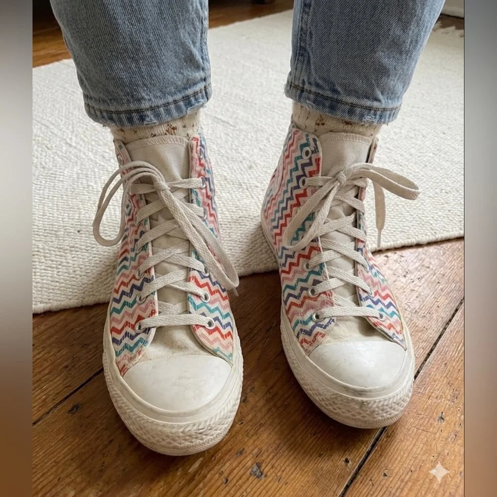 Converse All Star CTAS High Top Zig-Zag Aztec Print Sneaker Juniors Size 5